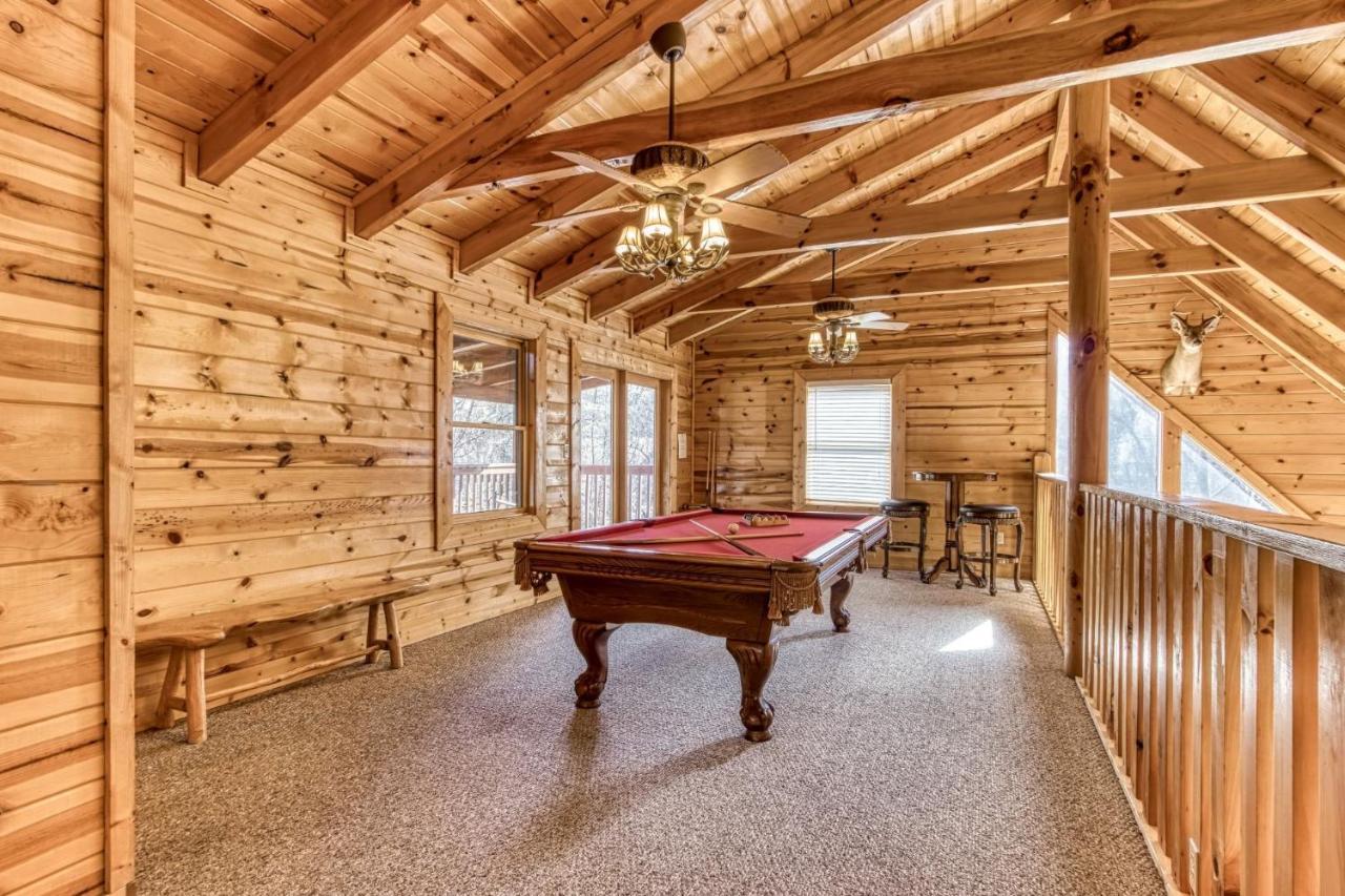 The Wildlife Lodge - Great Location! Close To Tanger Outlets! Cabin Sevierville Eksteriør billede